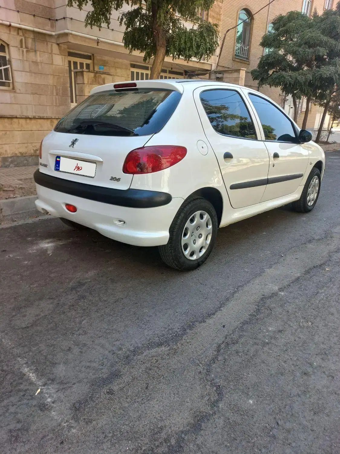 پژو 206 تیپ 2 - 1398
