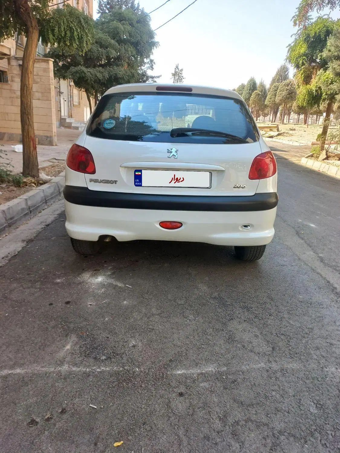 پژو 206 تیپ 2 - 1398