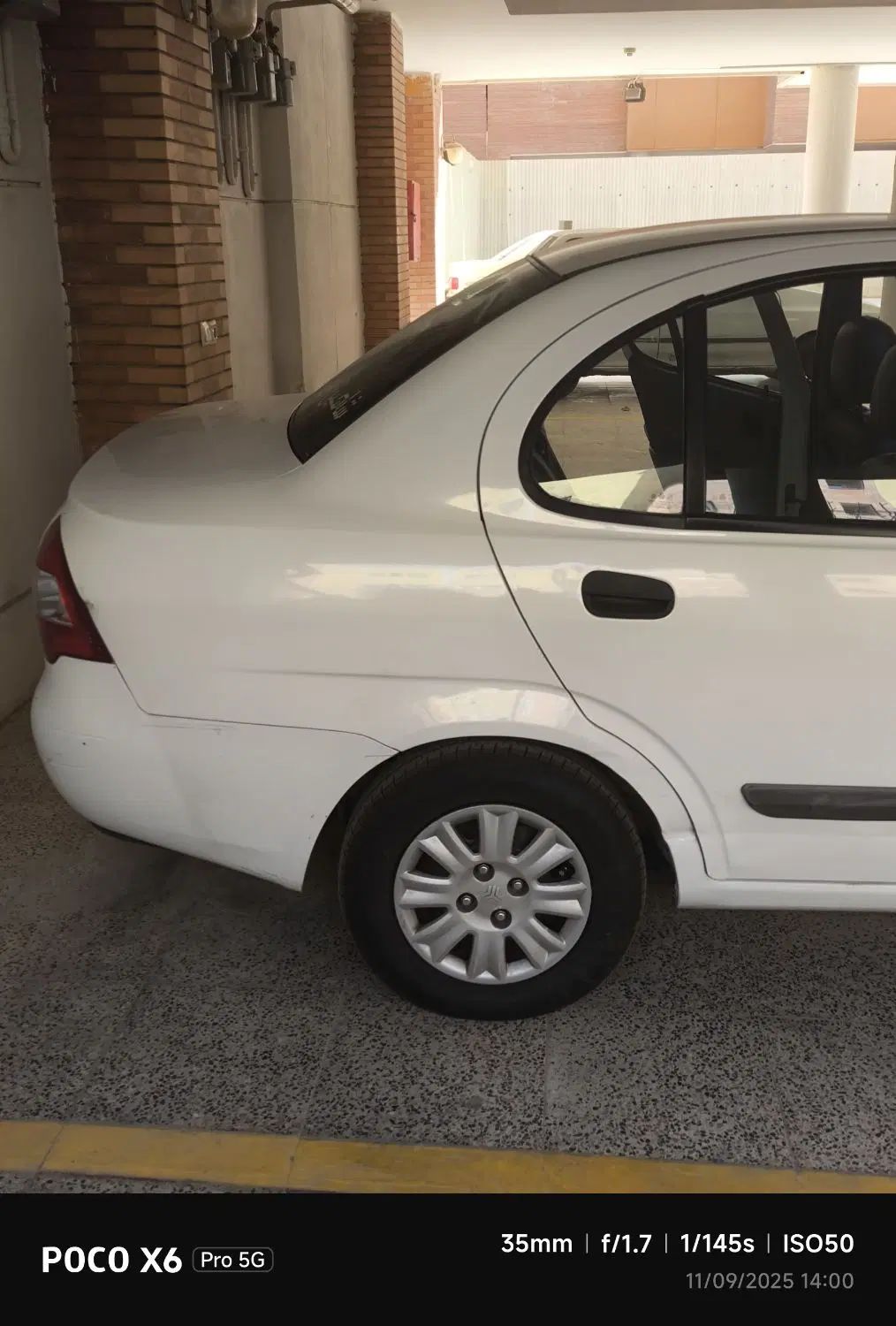 تیبا صندوق دار SX - 1395