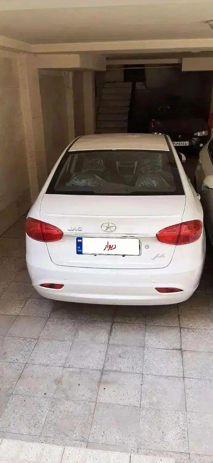 جک J4 اتوماتیک آپشنال - 1402