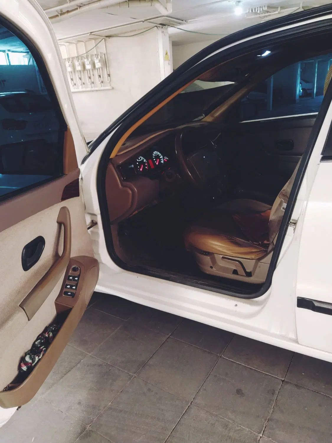 سمند LX XU7 - 1395