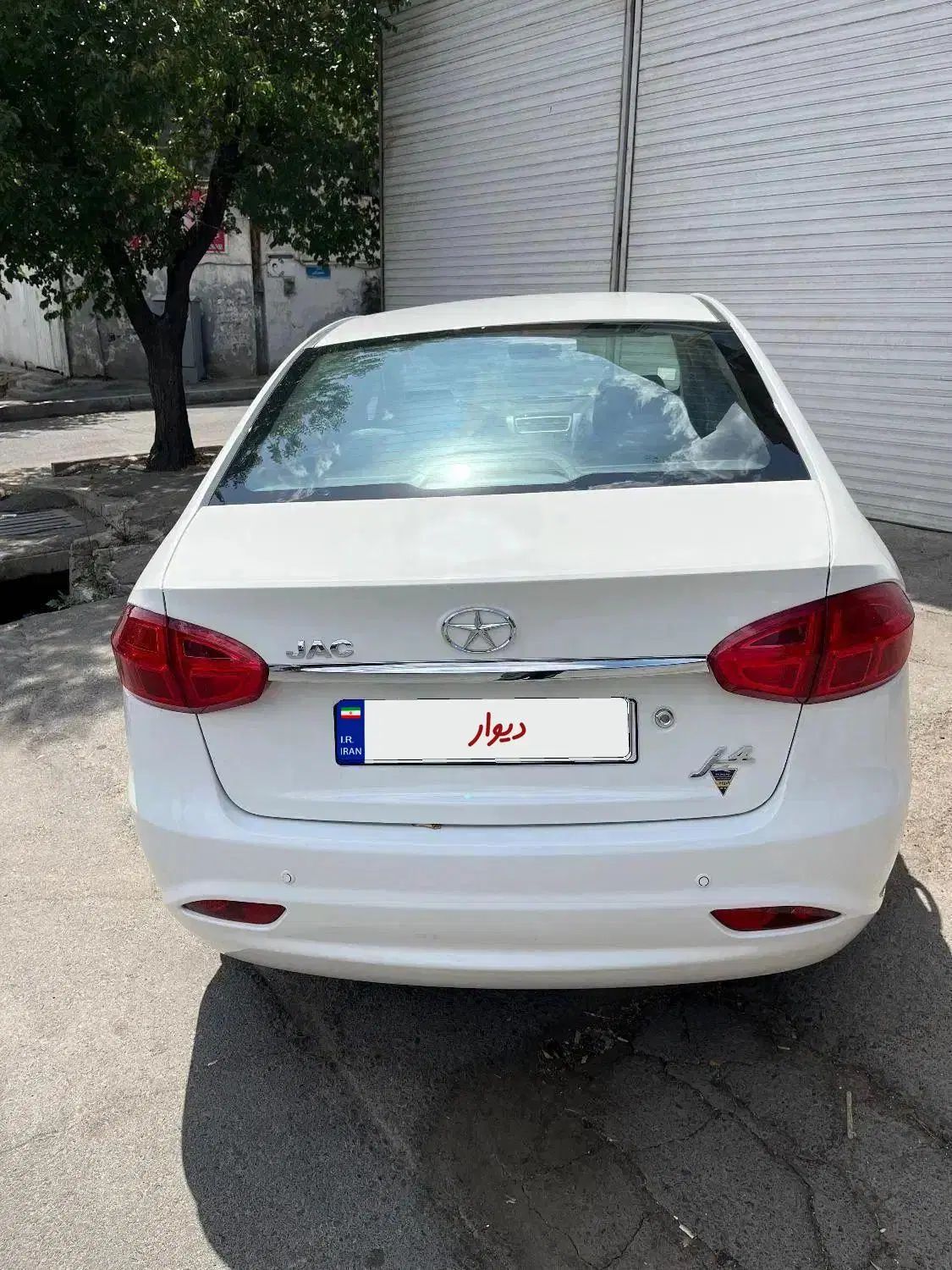 جک J4 اتوماتیک آپشنال - 1402