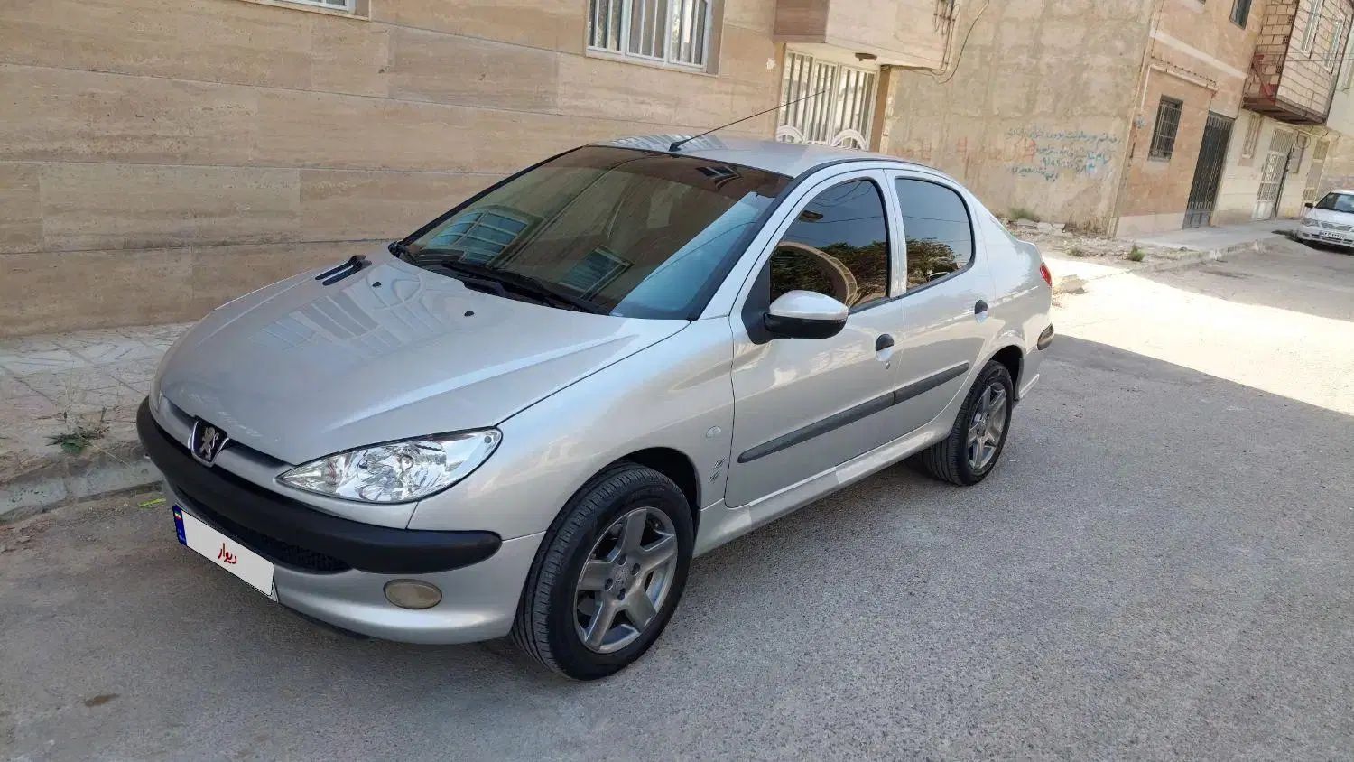 پژو ۲۰۶ صندوق دار v8 - 1398