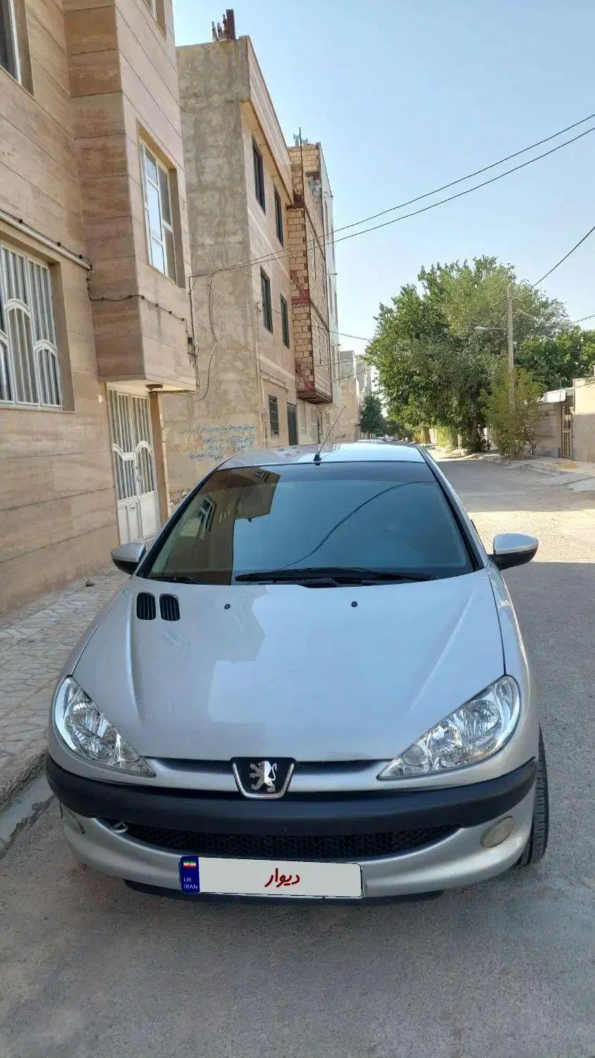 پژو ۲۰۶ صندوق دار v8 - 1398