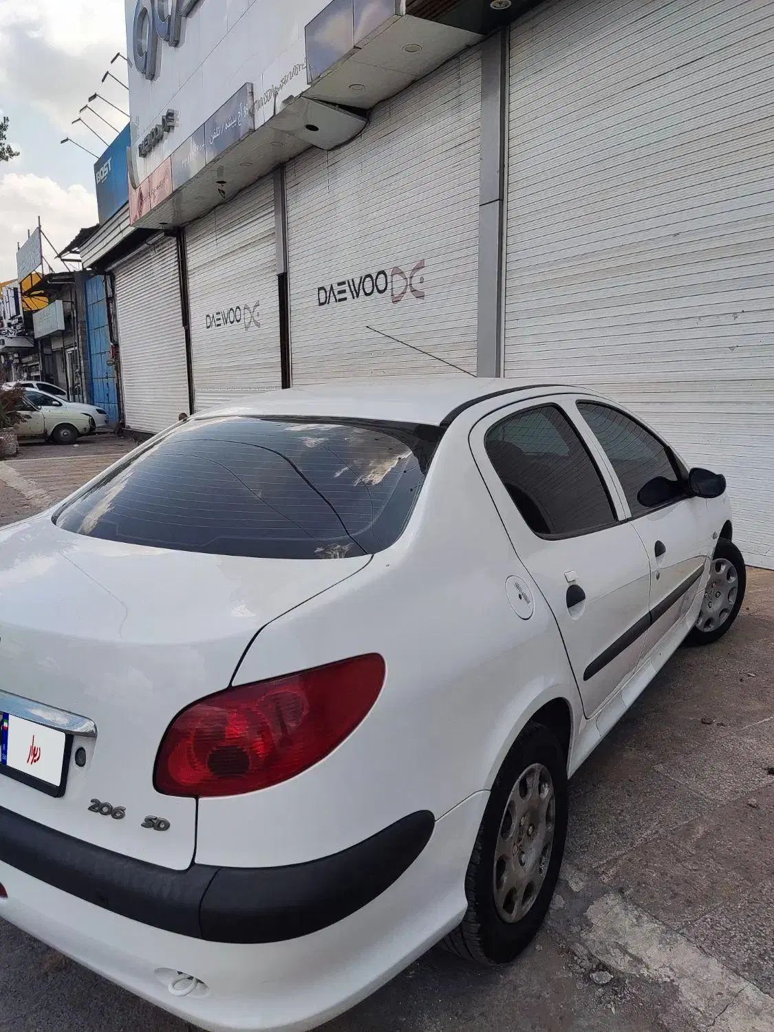 پژو ۲۰۶ صندوق دار v8 - 1394