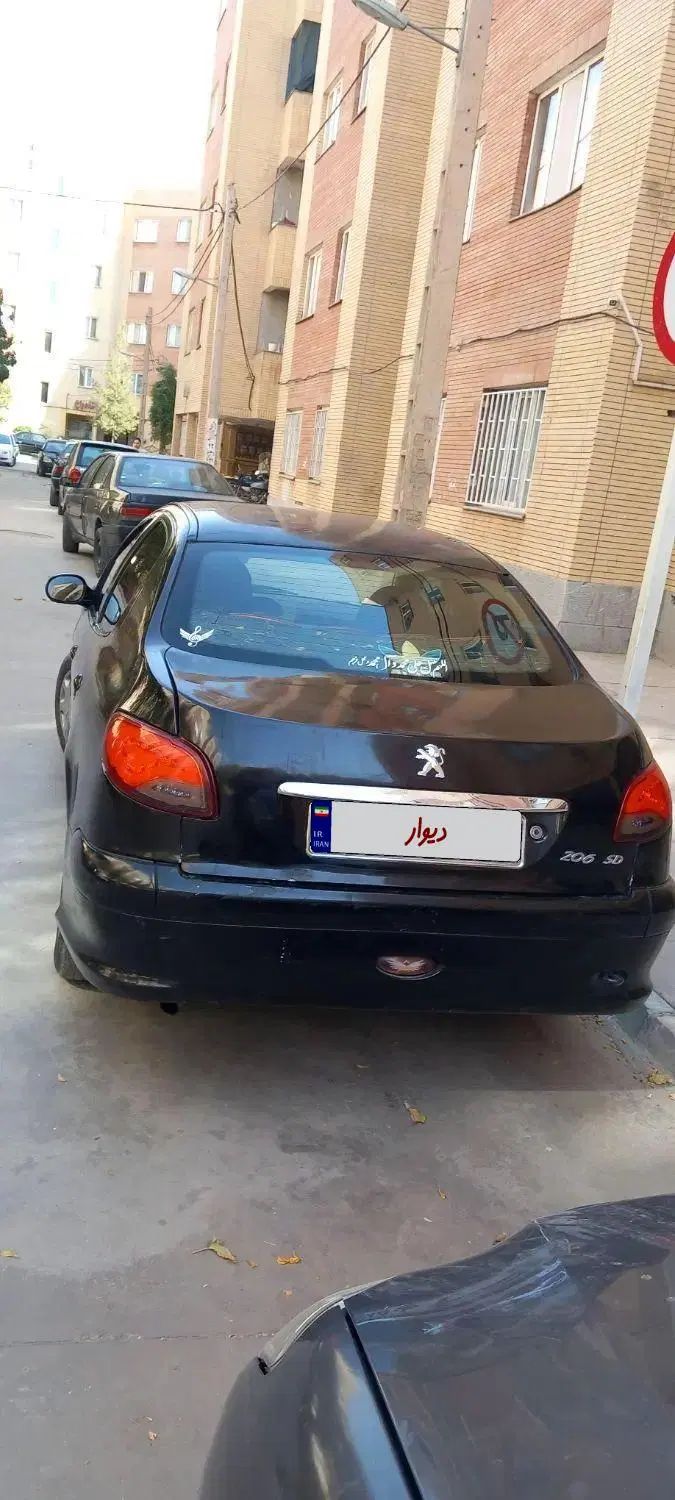 پژو ۲۰۶ صندوق دار v8 - 1392