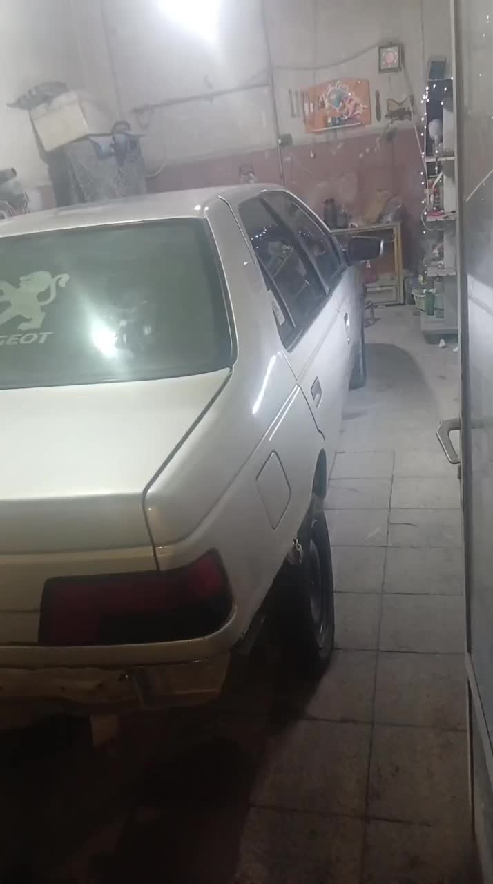 پژو 405 GLX - 1390