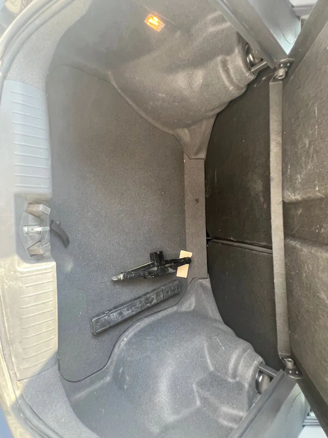 ام وی ام X22 اتوماتیک اسپرت - 1397