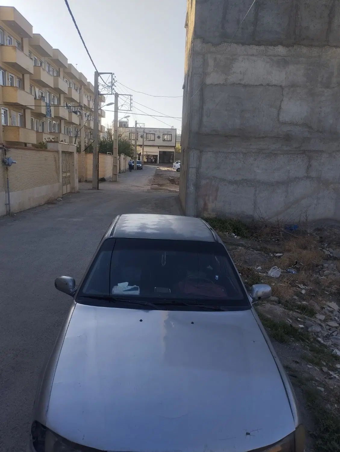 دوو سیلو سدان - 1377