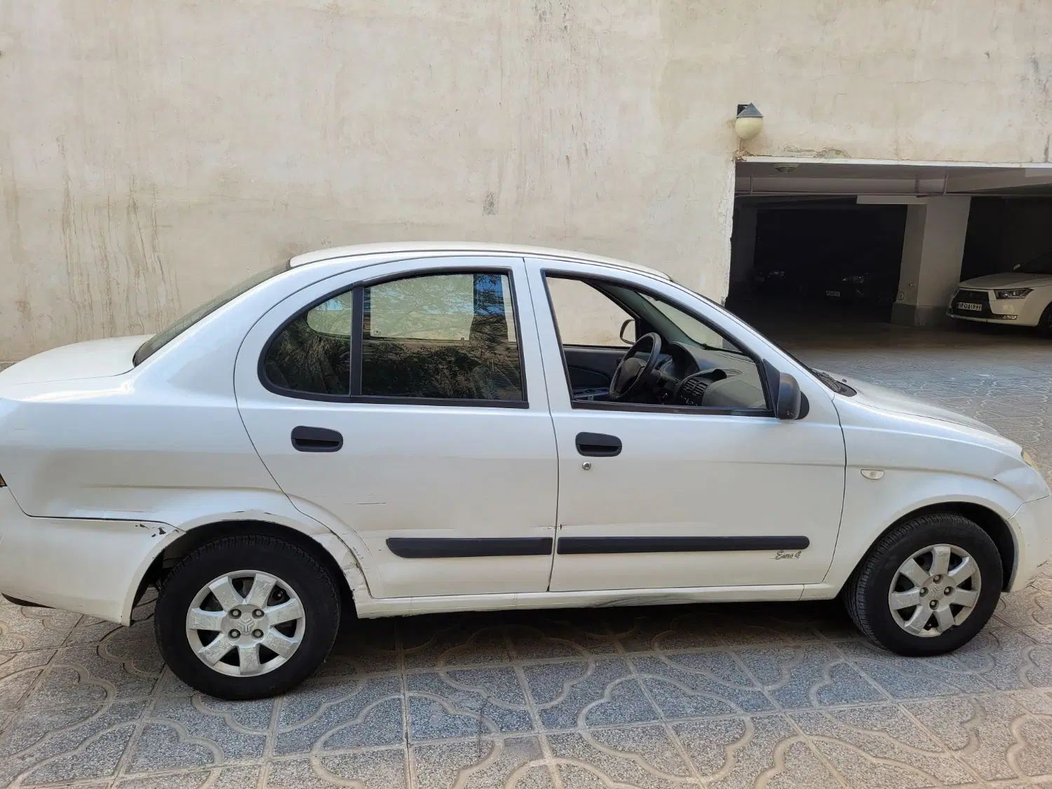 تیبا صندوق دار SX - 1393