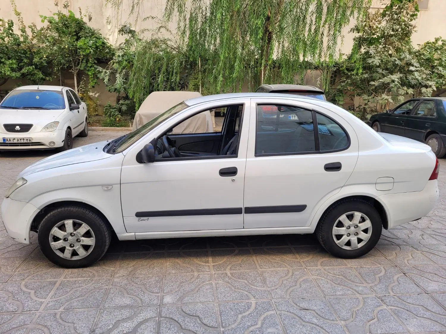 تیبا صندوق دار SX - 1393