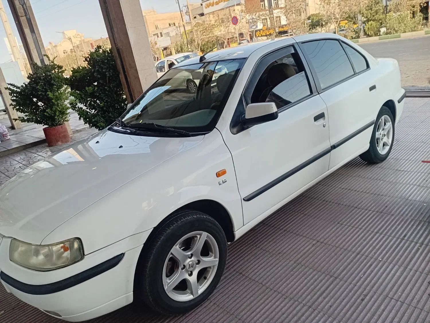 سمند LX XU7 - 1395