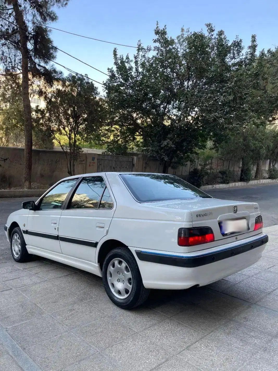 پژو پارس سال - 1392