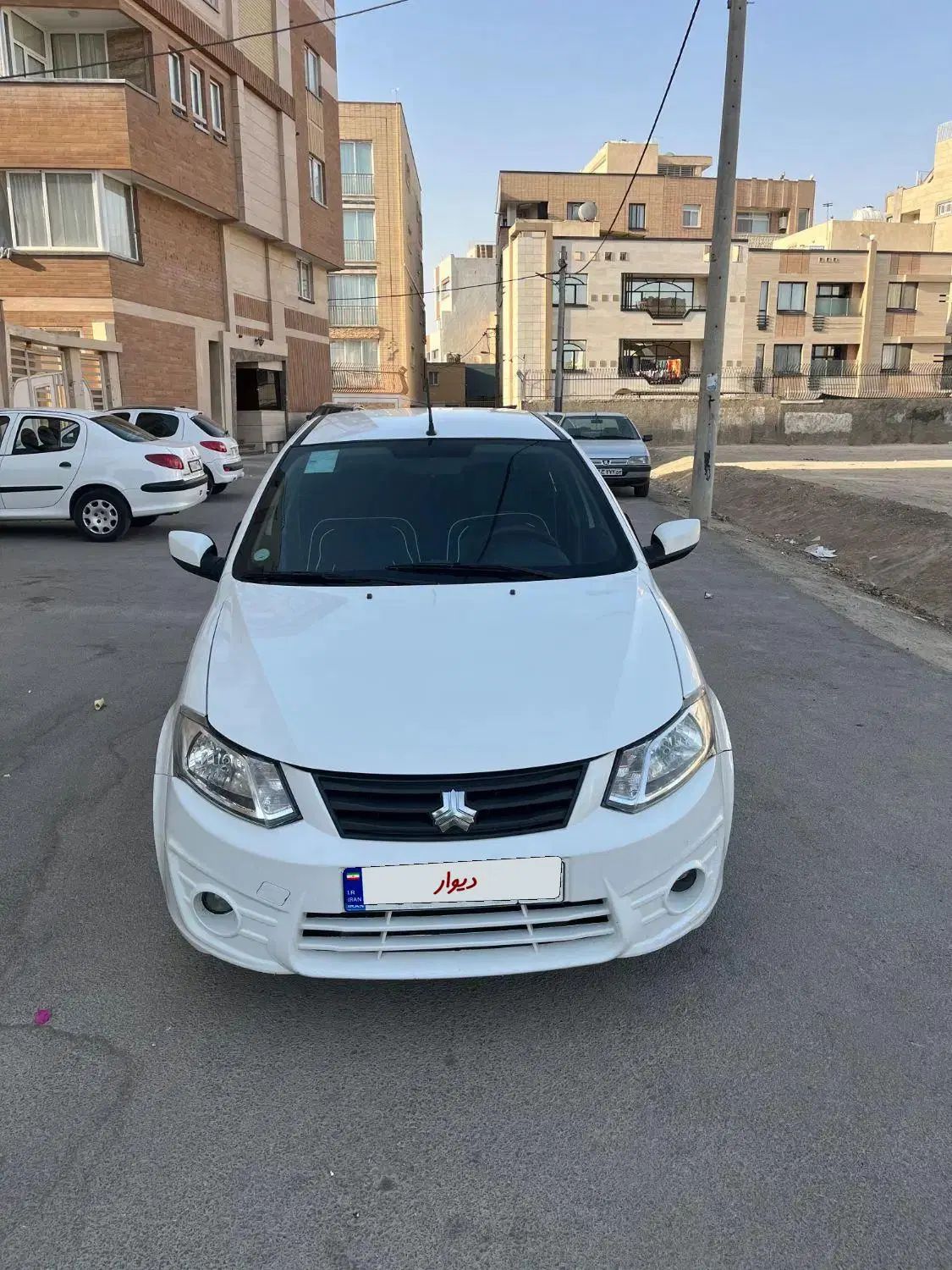 ساینا S دنده‌ای معمولی - 1400