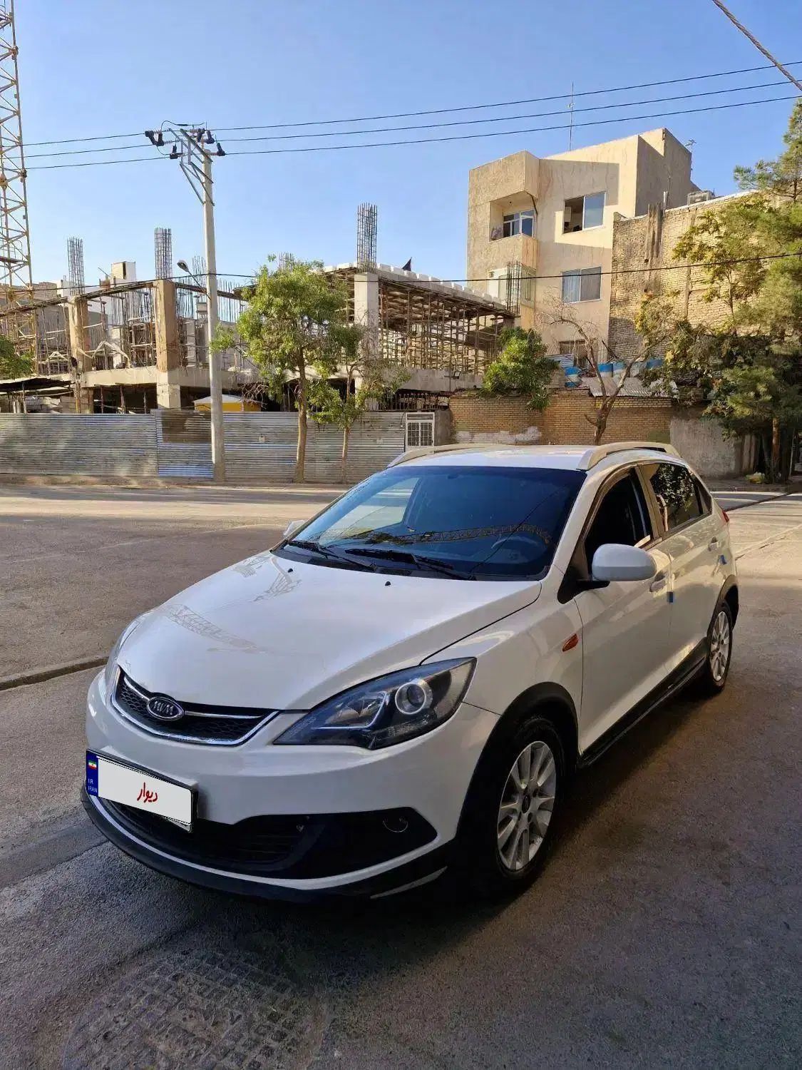 خودرو ام وی ام، 315 هاچ بک آگهی ann_20445266