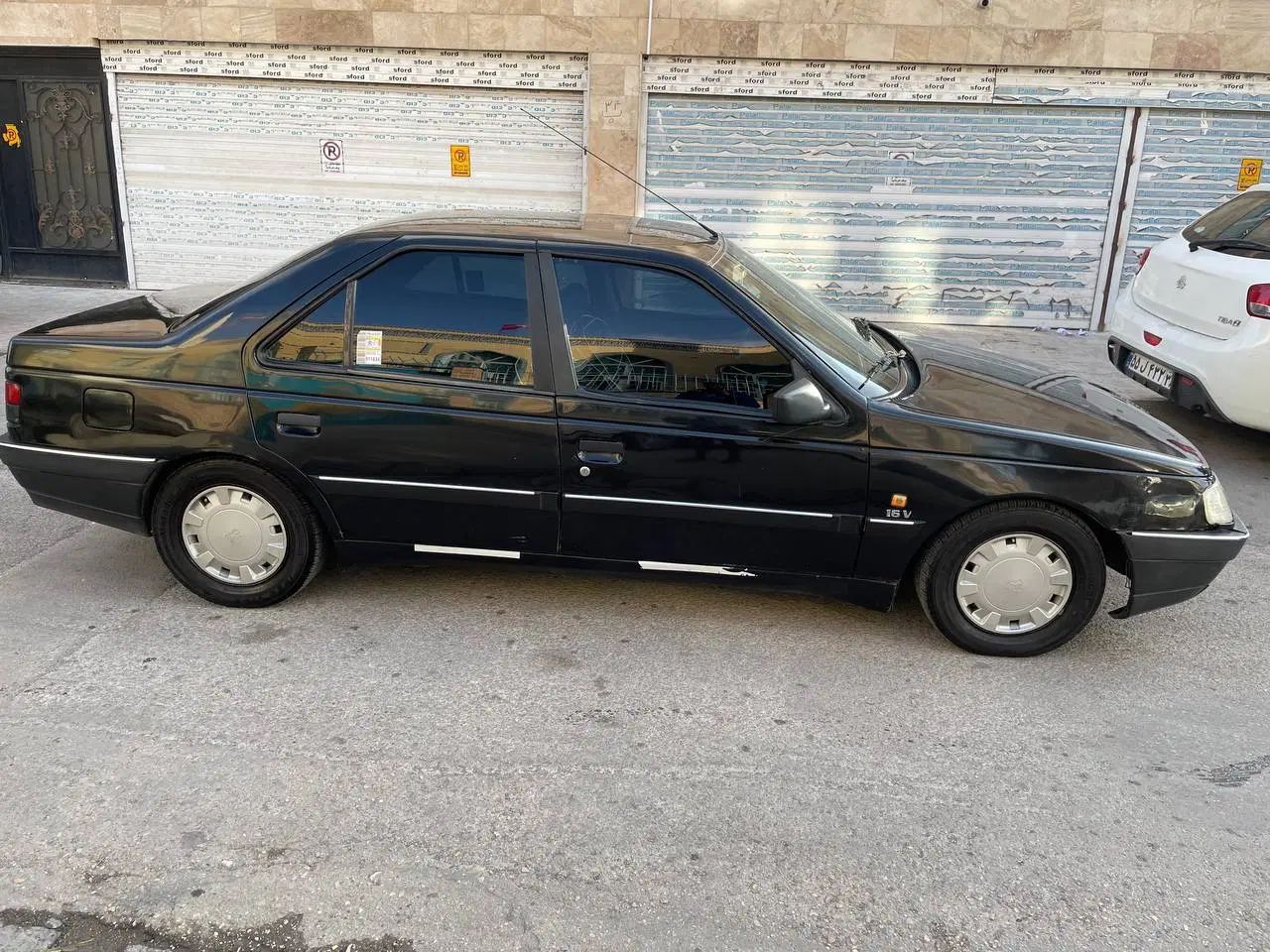 پژو 405 GLX - 1381