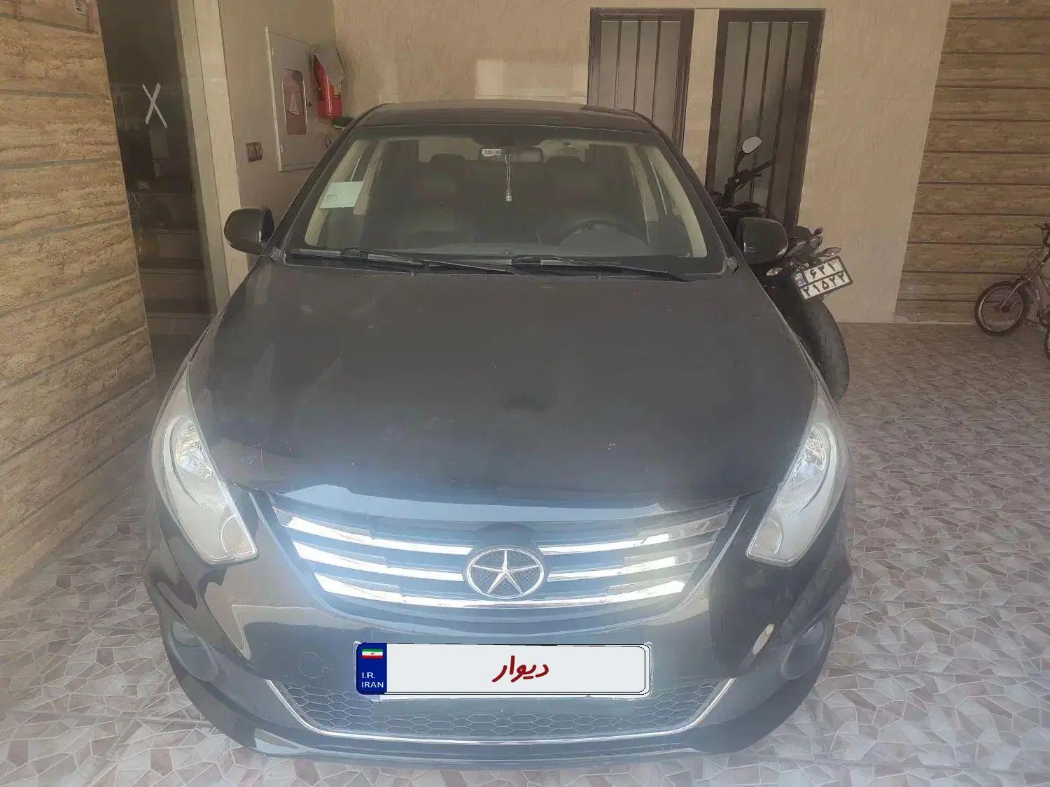 جک J4 اتوماتیک ساده - 1400
