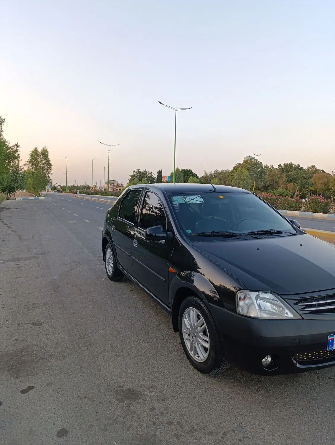 خودرو رنو، تندر 90 آگهی ann_20445429