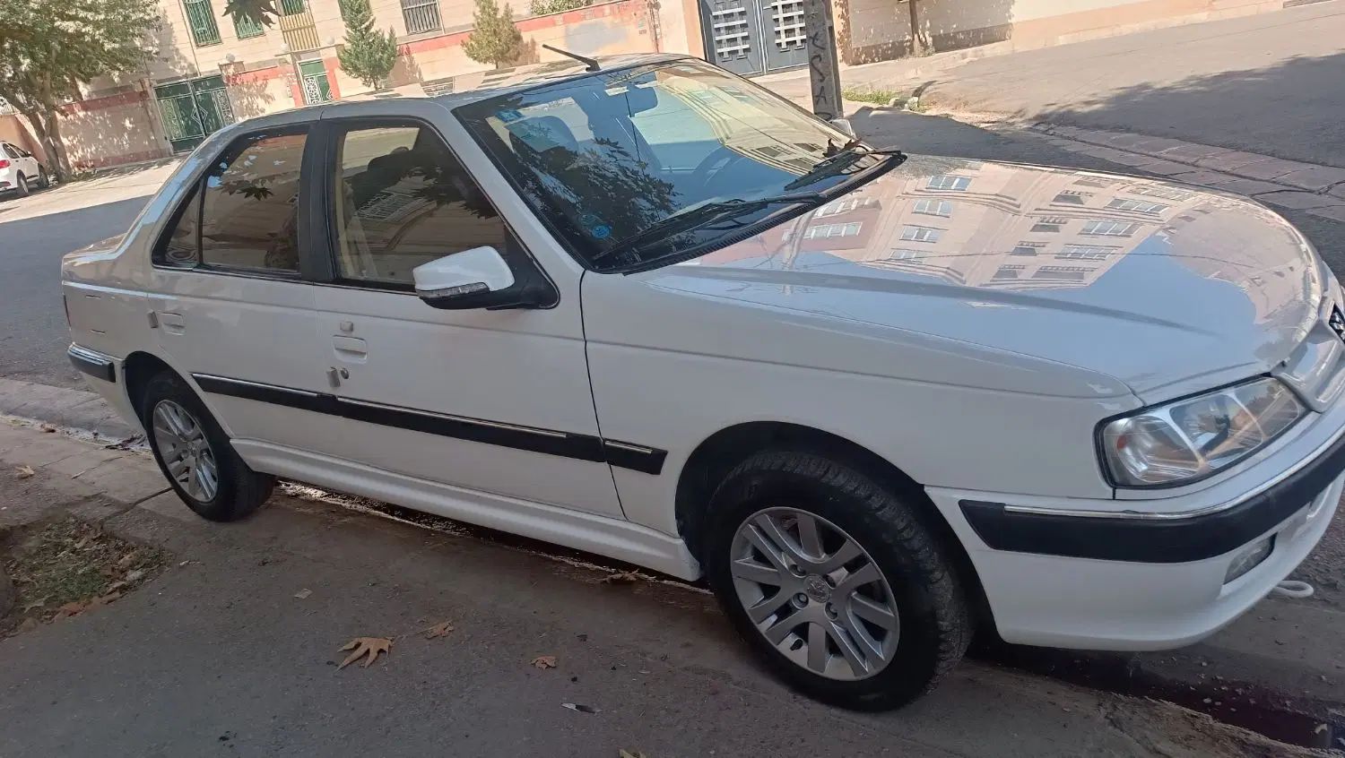 پژو پارس ELX-XU7P سفارشی - 1401