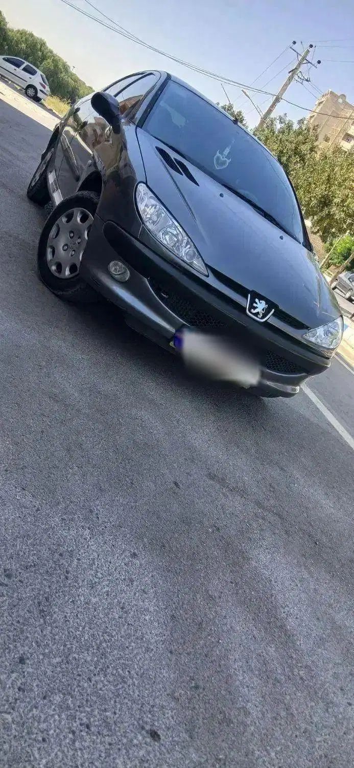پژو ۲۰۶ صندوق دار v8 - 1393