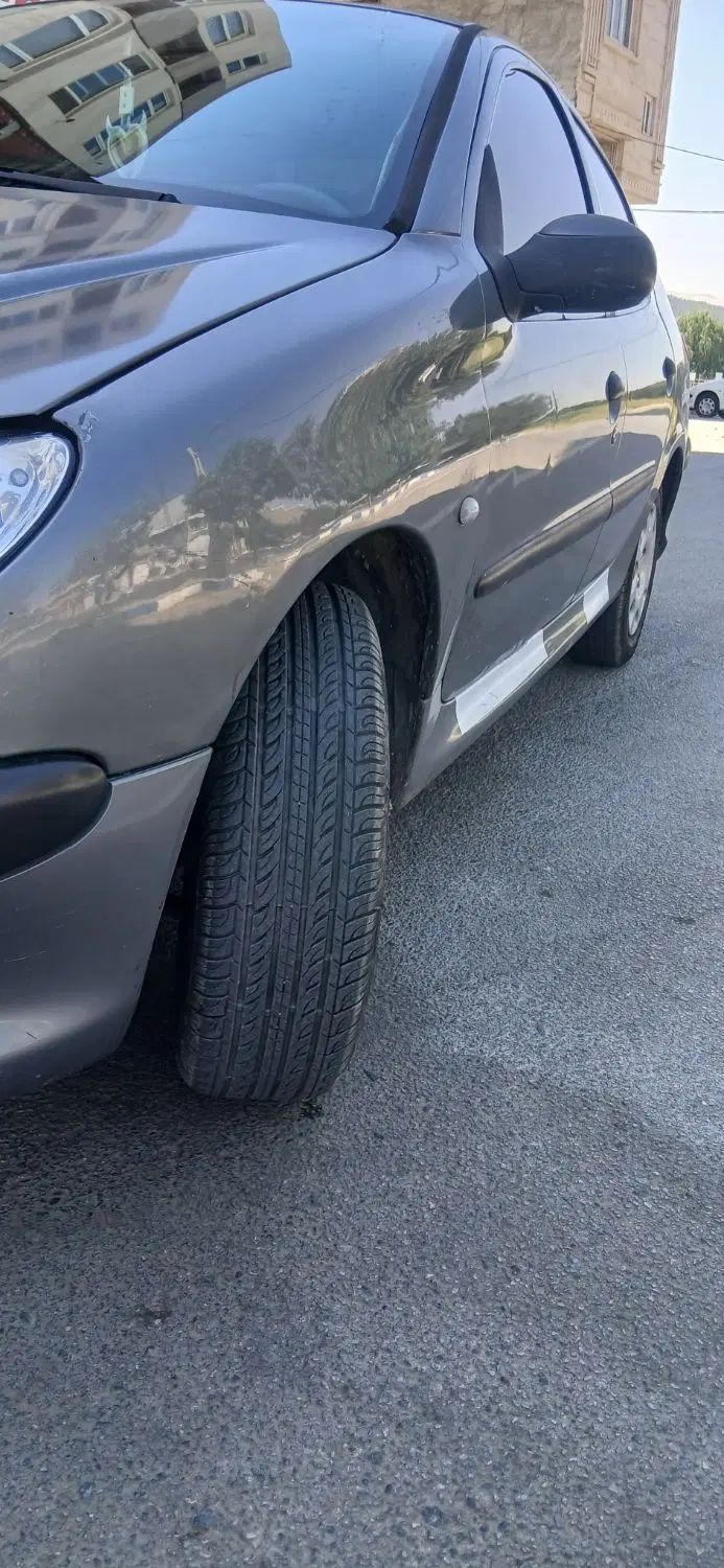 پژو ۲۰۶ صندوق دار v8 - 1393