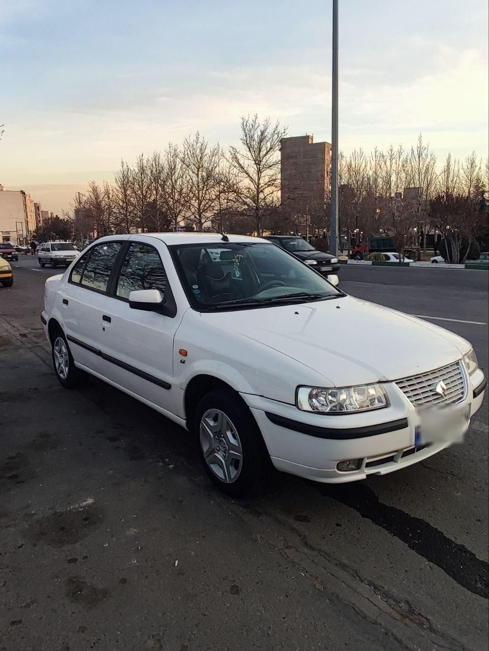 سمند LX XU7 - 1395