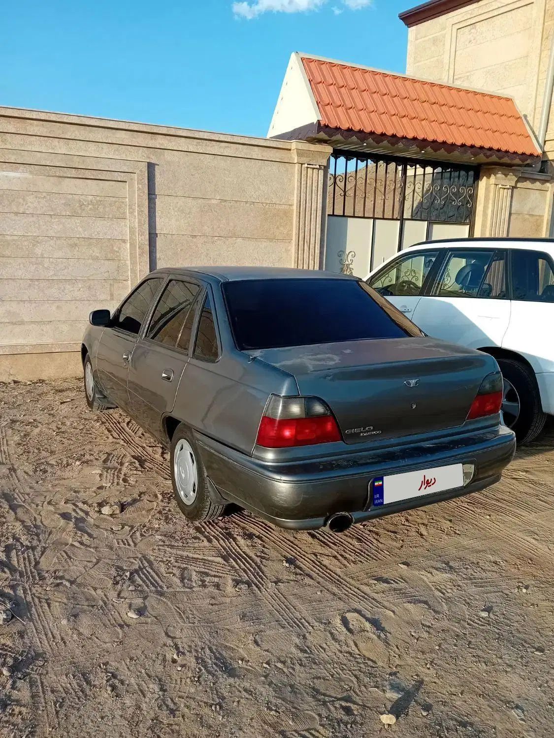 دوو سیلو سدان - 1380