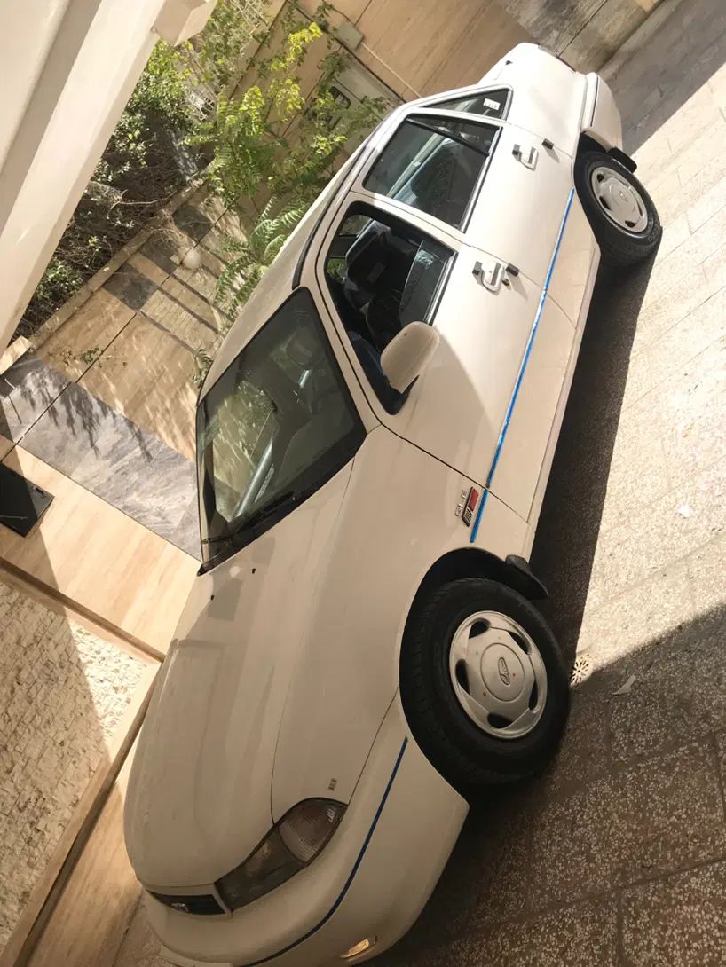 دوو سیلو سدان - 1377