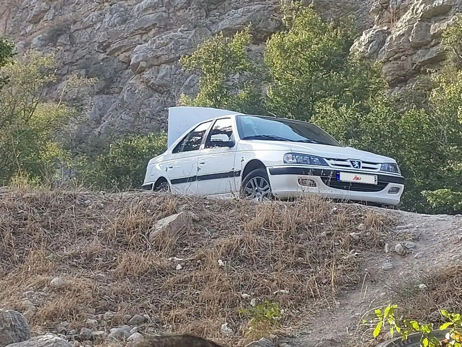 پژو پارس XU7P - 1401