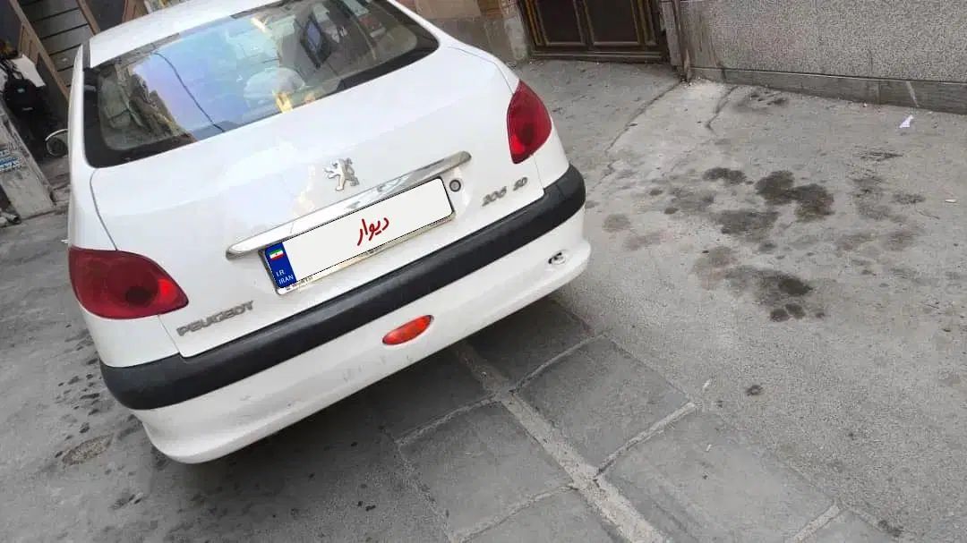 پژو ۲۰۶ صندوق دار v20 - 1389