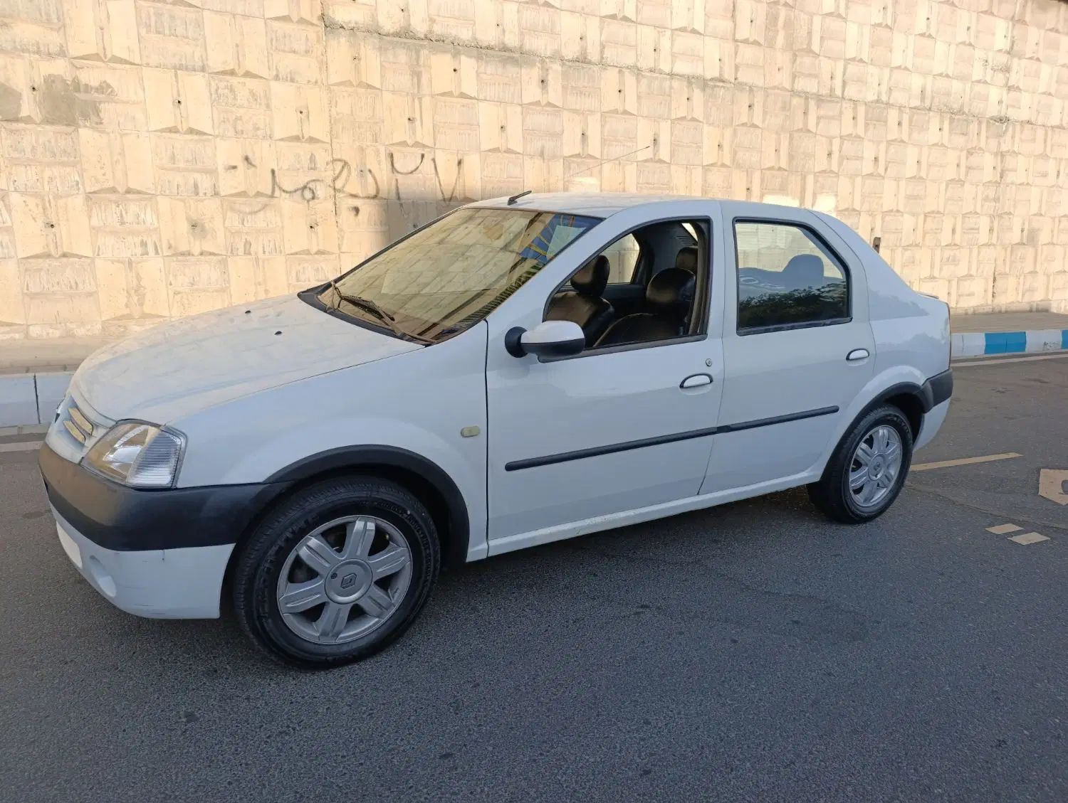 خودرو رنو، تندر 90 آگهی ann_20445787