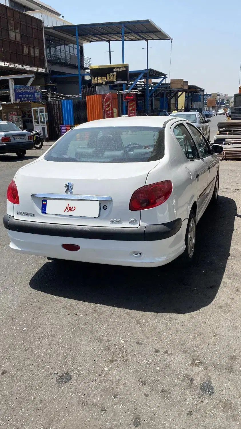 پژو ۲۰۶ صندوق دار v8 - 1394