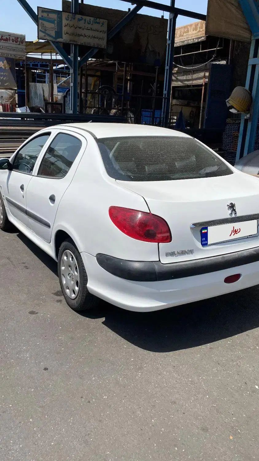 پژو ۲۰۶ صندوق دار v8 - 1394