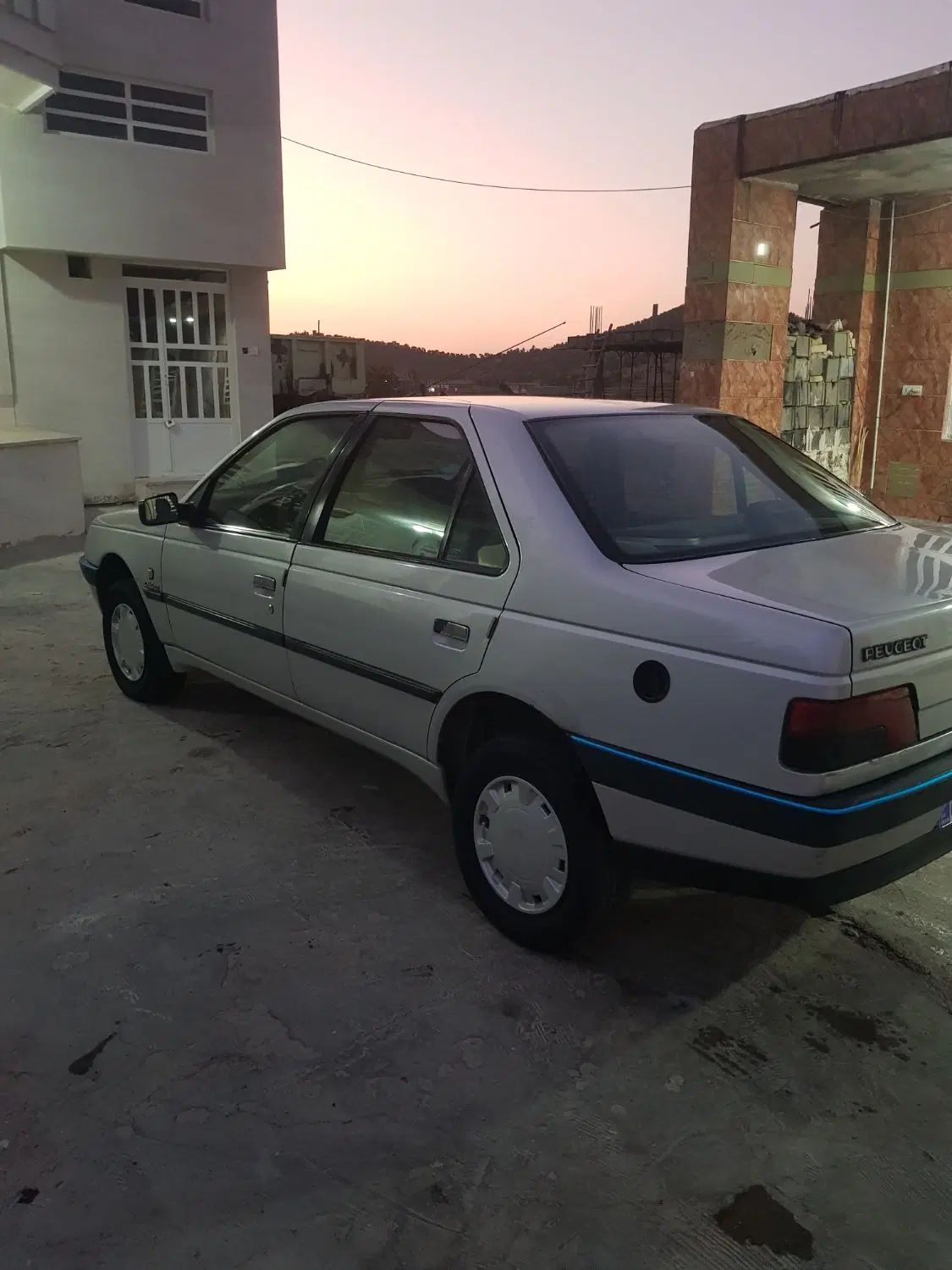 پژو 405 GLX - 1390