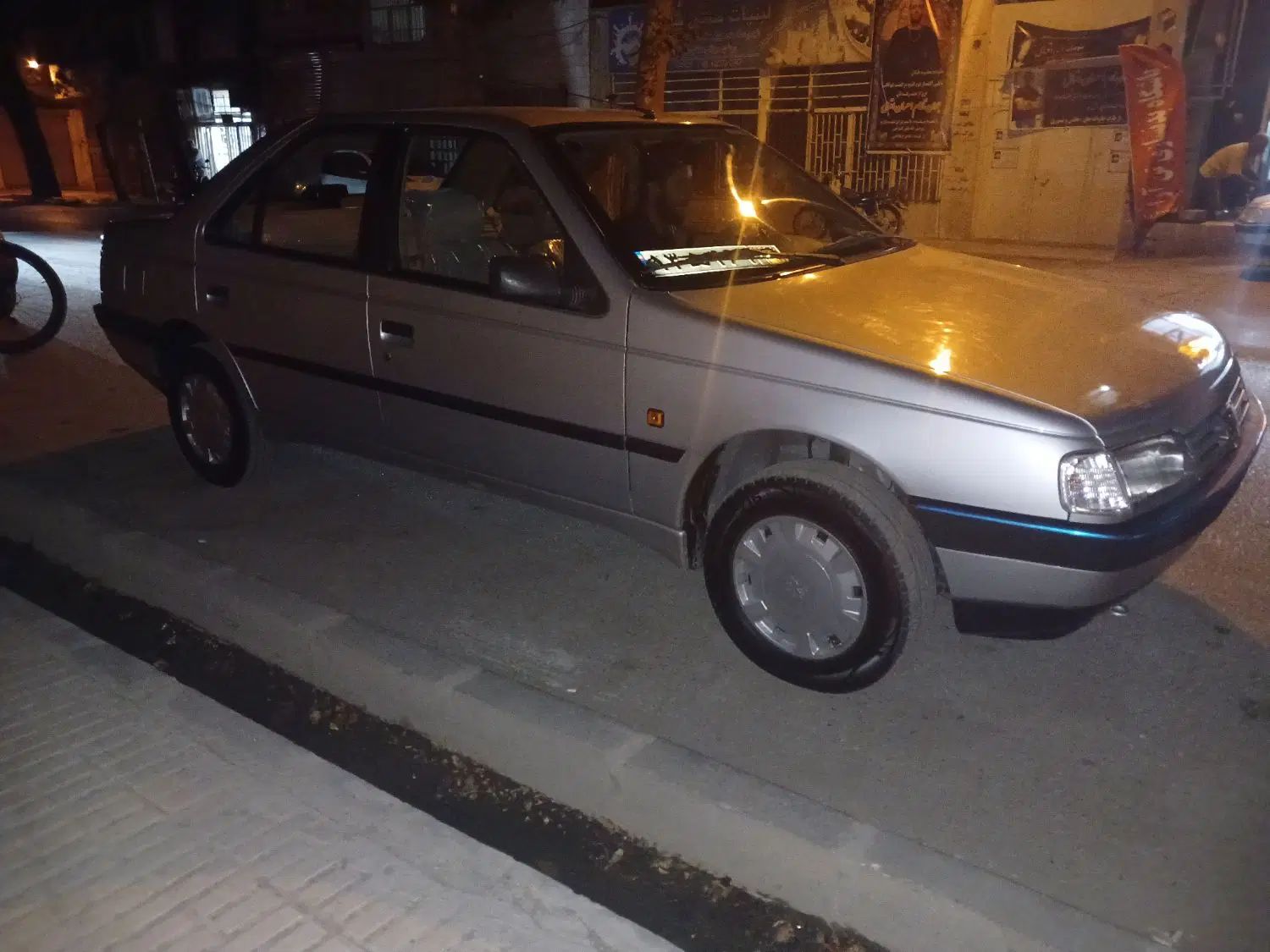 پژو 405 GLX - 1390