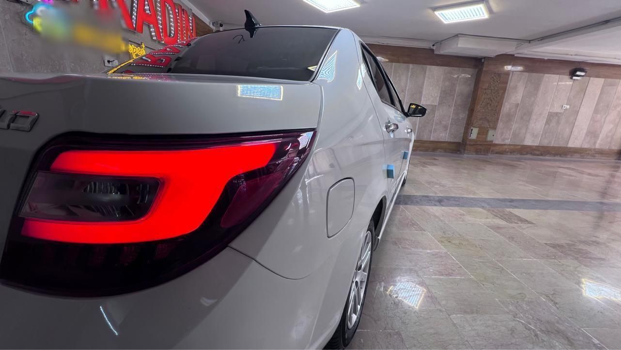 دنا پلاس ۶ دنده EF7p - 1403