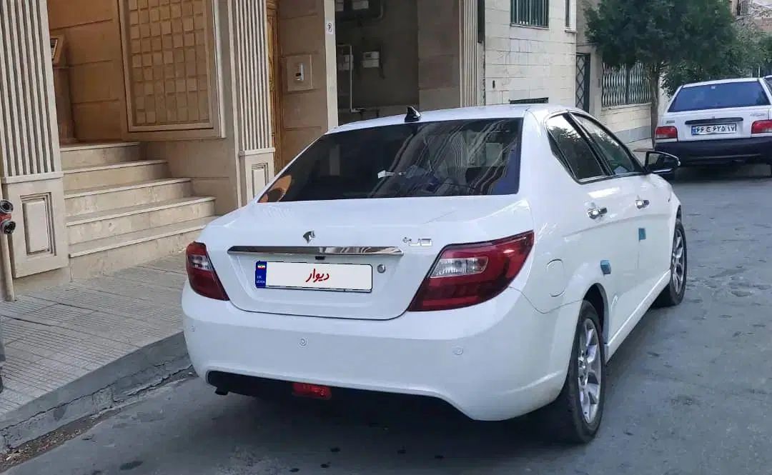 دنا پلاس توربو 6 دنده - 1401