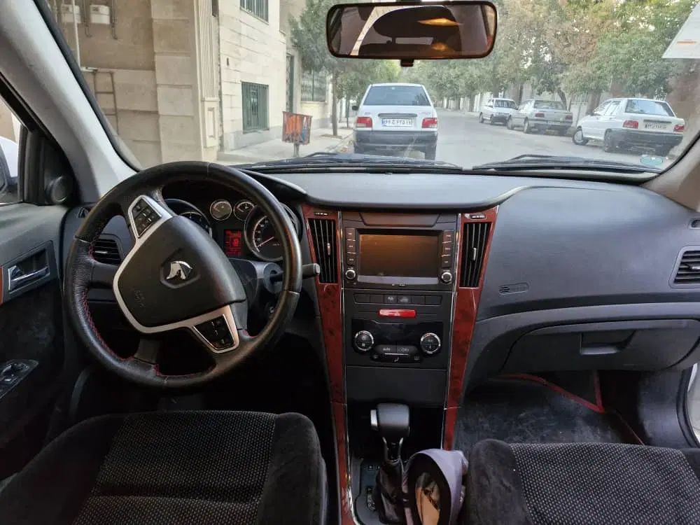 دنا پلاس توربو 6 دنده - 1401