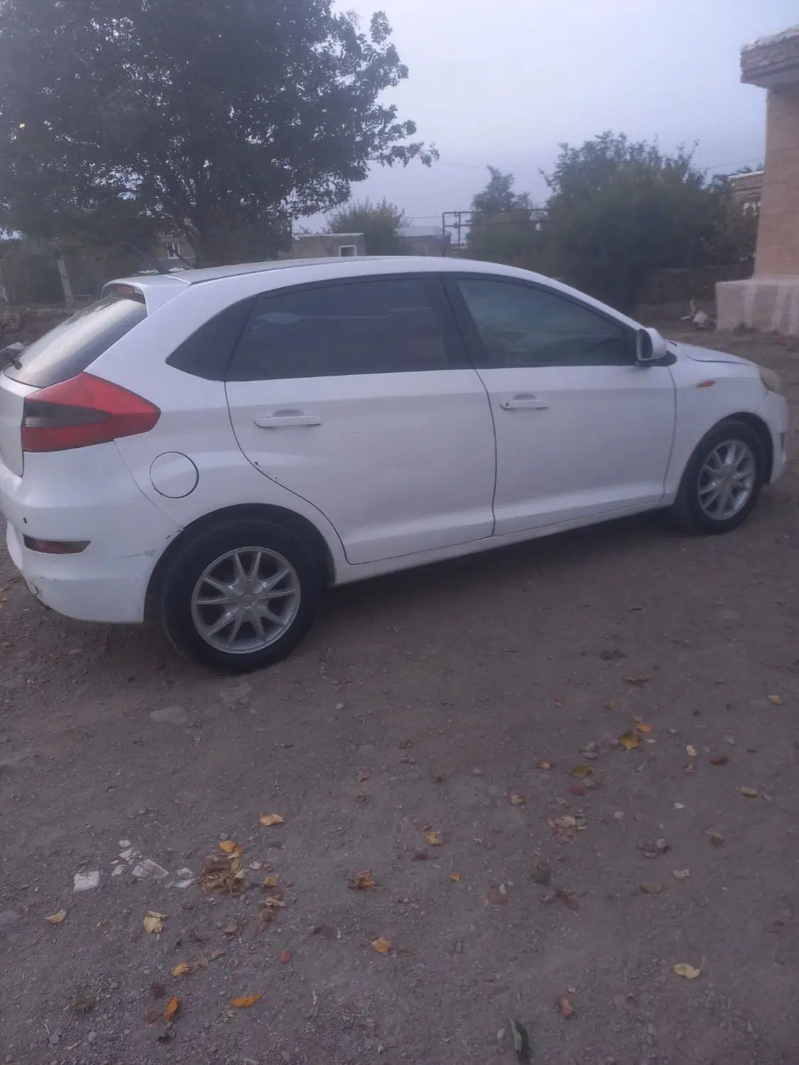 ام وی ام 315 هاچ بک ساده دنده ای - 1393