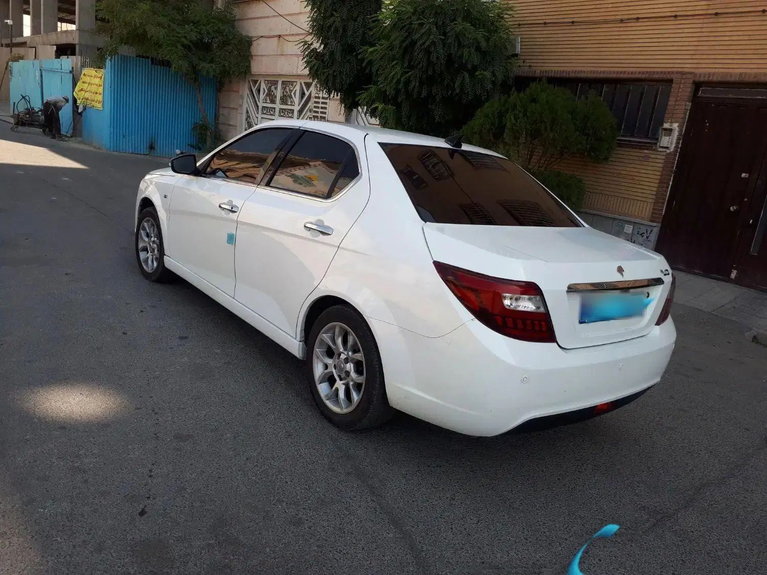 دنا پلاس توربو اتوماتیک - 1402