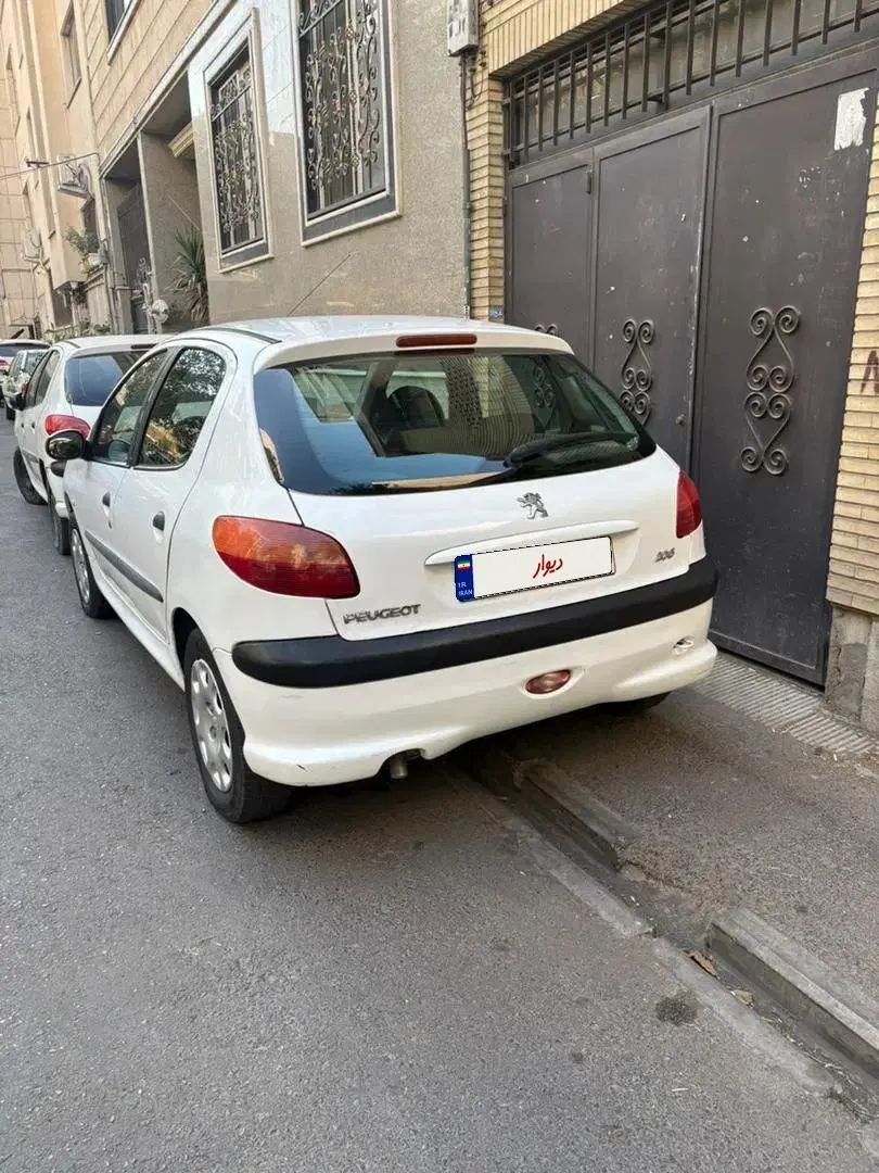 پژو 206 تیپ 3 - 1389