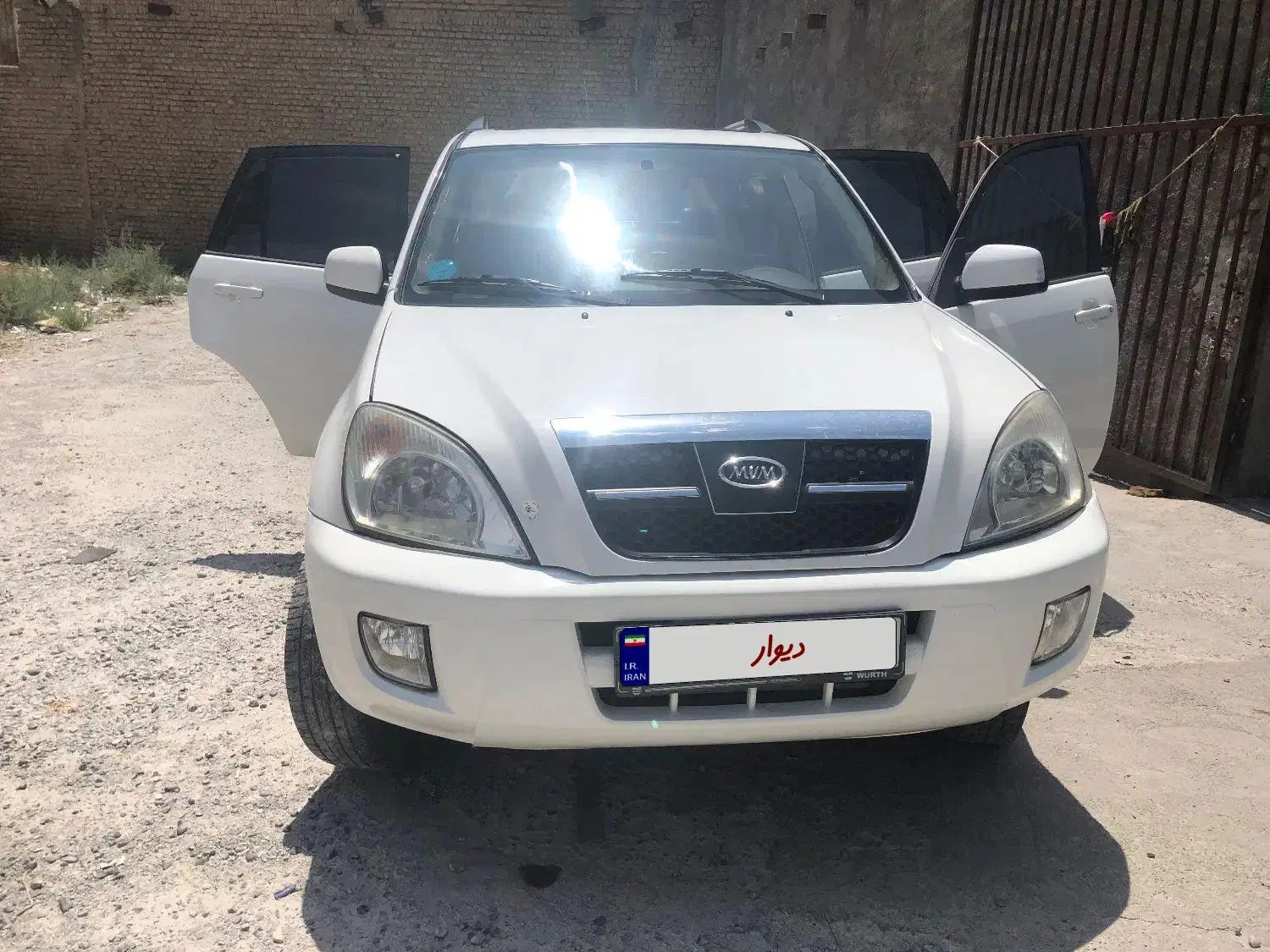 ام وی ام X33 دنده‌ای ساده - 1392