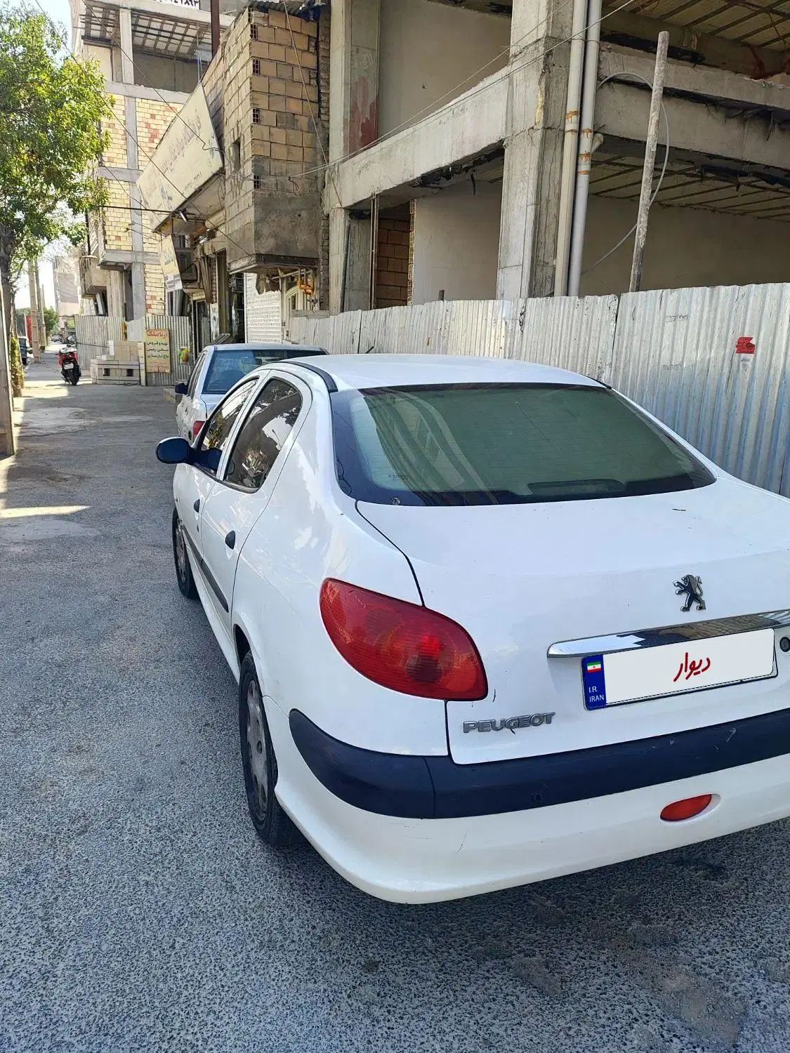 پژو 206 تیپ 5 - 1395