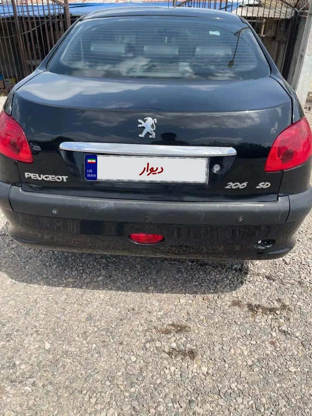 پژو ۲۰۶ صندوق دار v8 - 1394