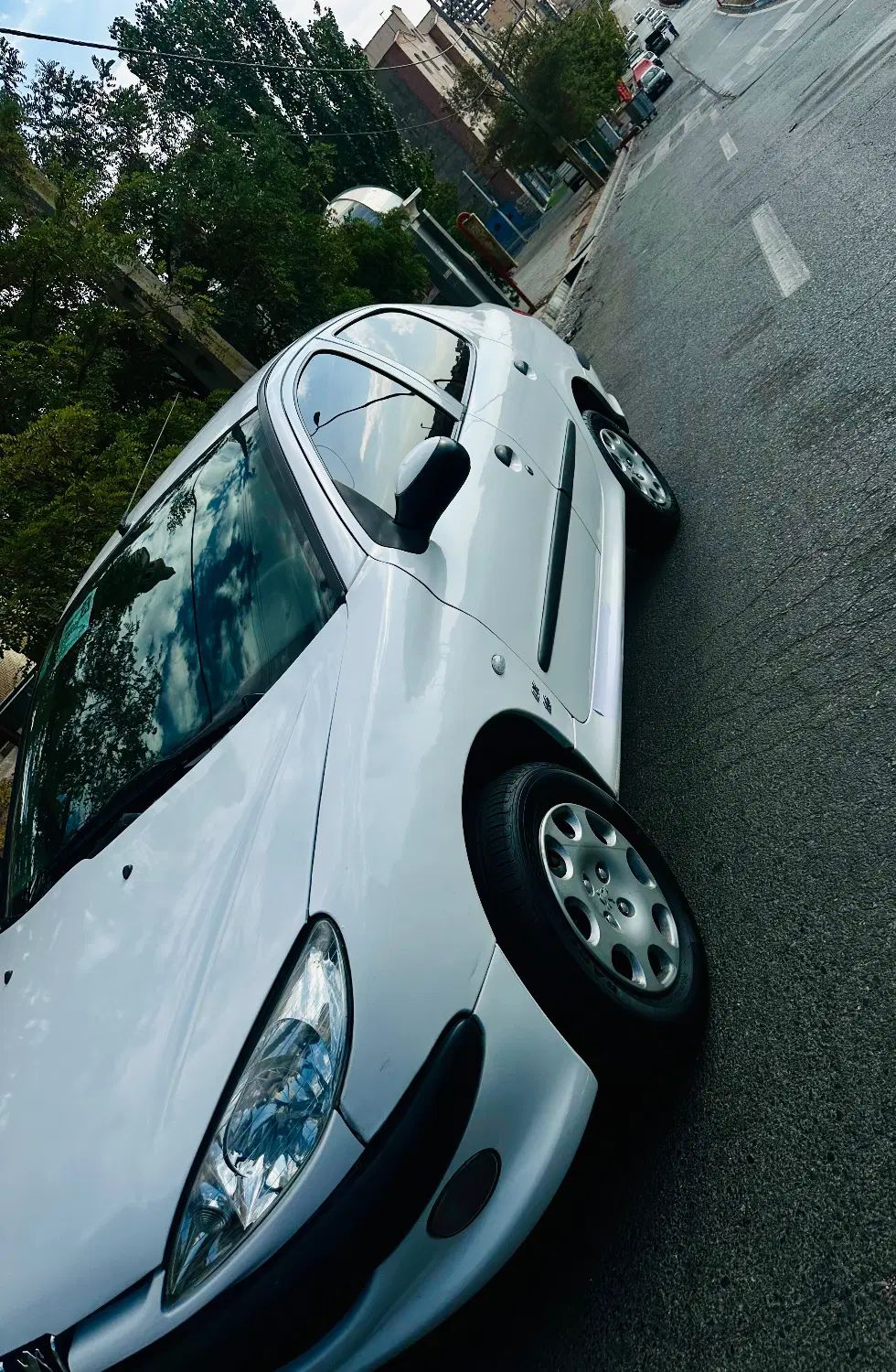 پژو ۲۰۶ صندوق دار v8 - 1390
