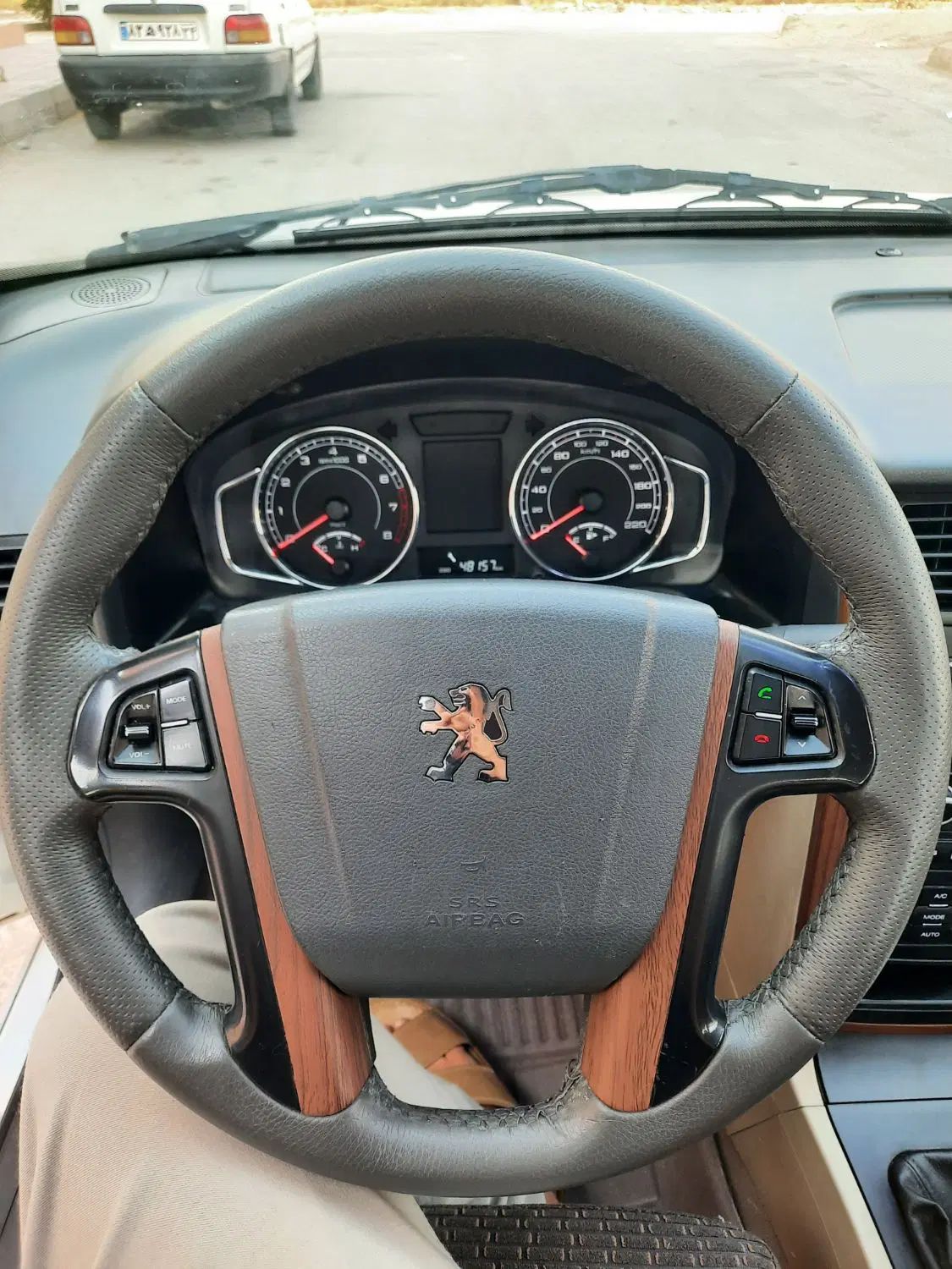 پژو پارس LX - 1400