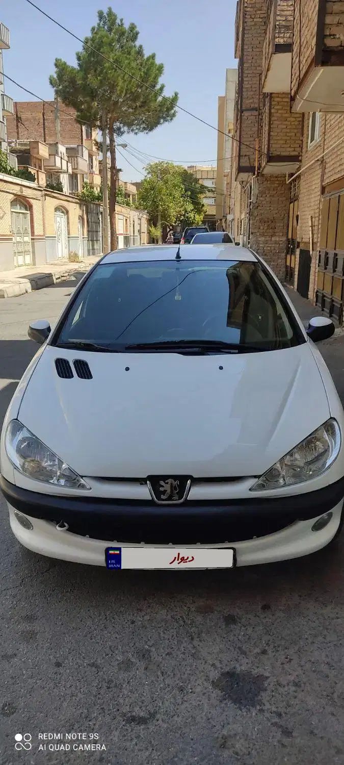 پژو ۲۰۶ صندوق دار v8 - 1397