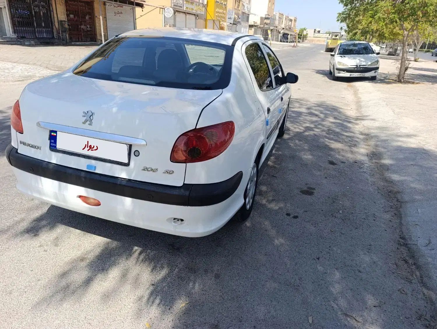 پژو ۲۰۶ صندوق دار v8 - 1394