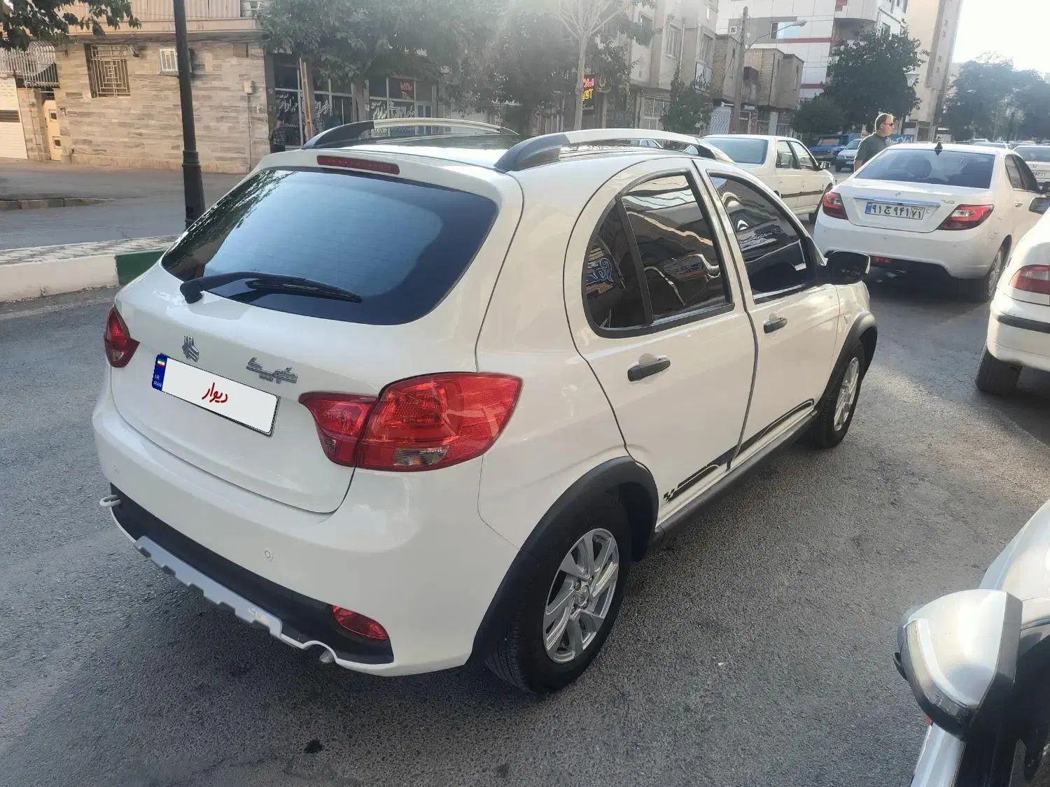 خودرو کوییک، R آگهی ann_20451401