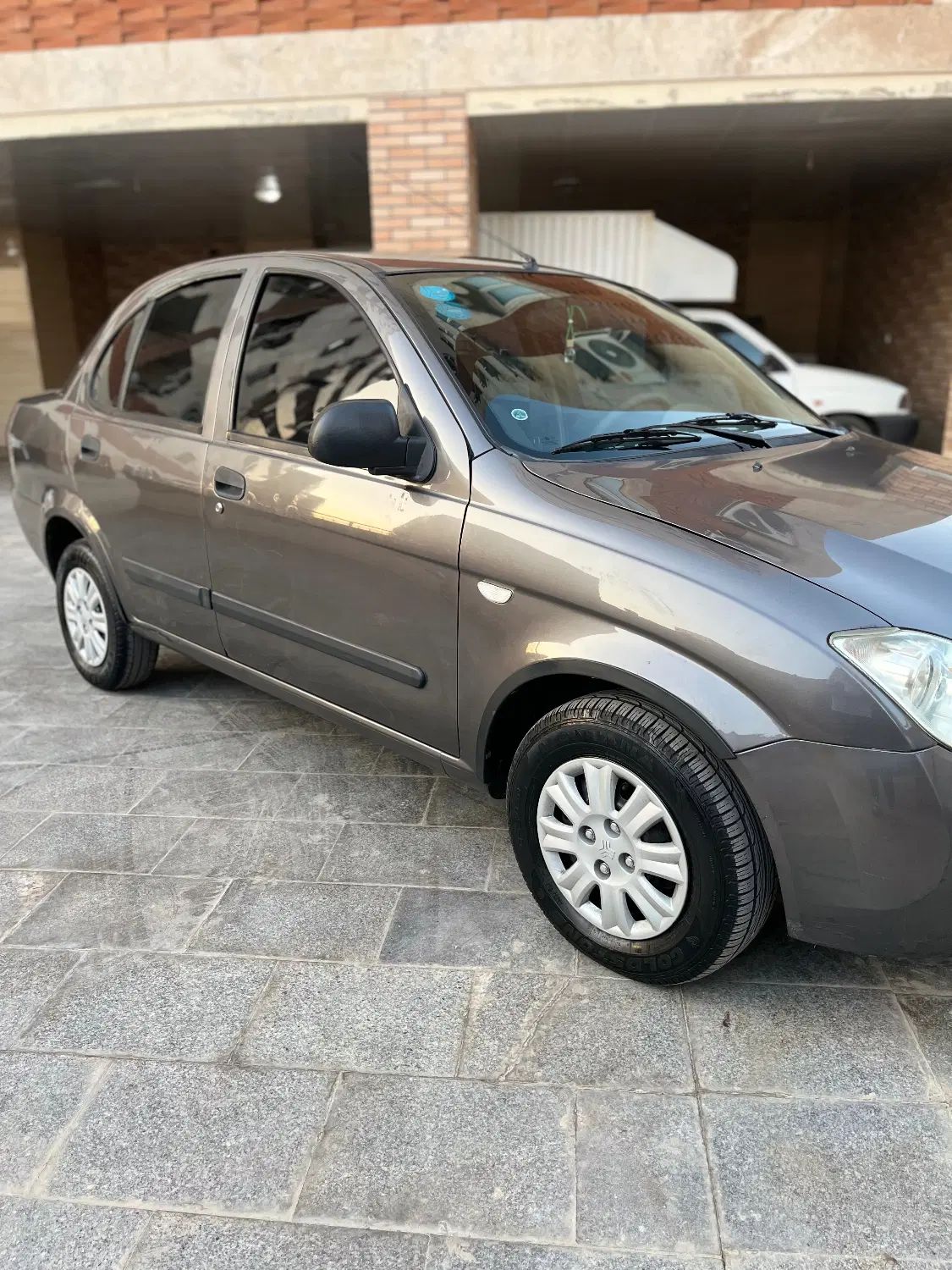 تیبا صندوق دار SX - 1391